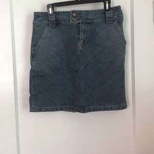 Denim skirt!